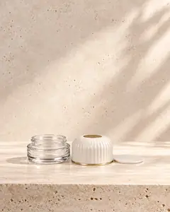 Qianzi 30 g Cosmetic Jar view 1